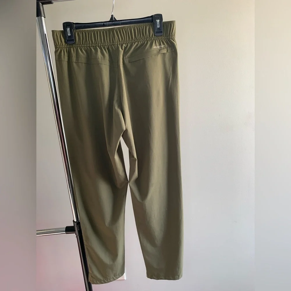 Eddie Bauer Women’s Olive Green Pants - Picture 6 of 9